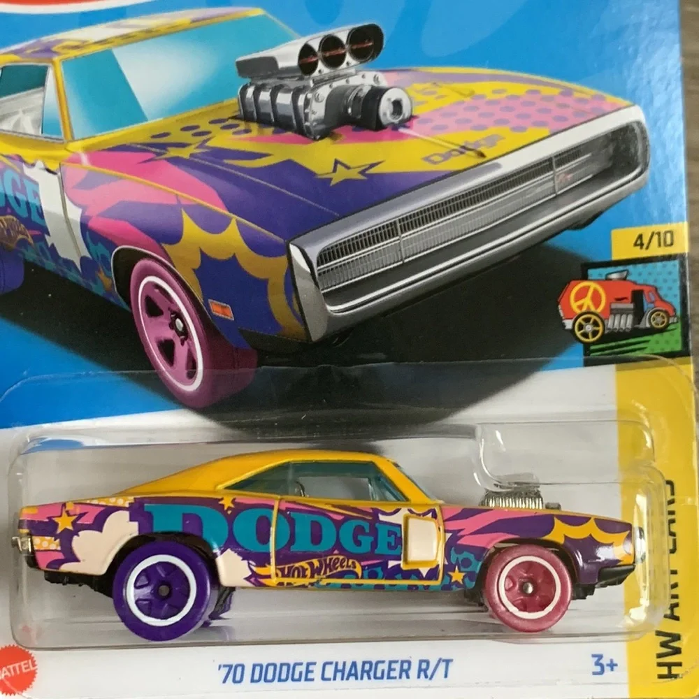Hot Wheels 1970 Dodge Charger R/T Muscle Car HW Art Hotwheels HTB76  2024  New